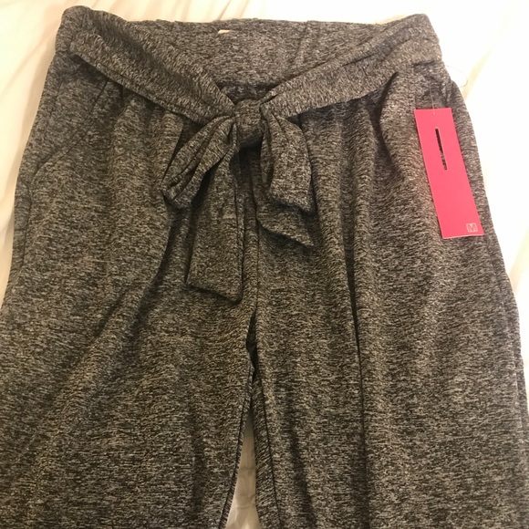 Grey joggers with tie - Picture 6 of 8